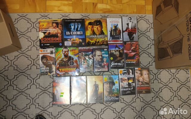 VHS кассеты с фильмами
