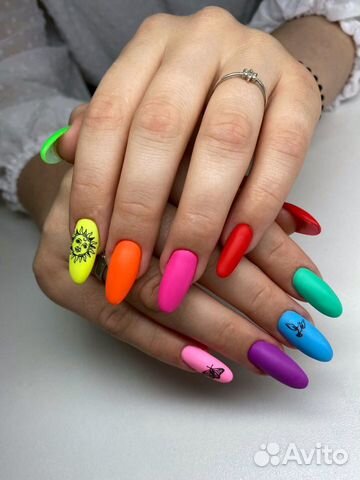 Маникюр, наращивание ногтей, гель-лак, педикюр
