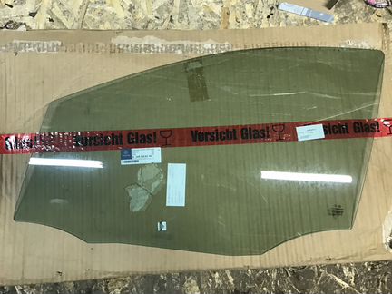 Мерседес A 169 стекло