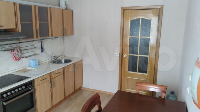 3-к. квартира, 81 м², 4/9 эт.