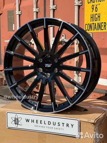 Кованые диски R22 В наличии на Cadillac Escalade