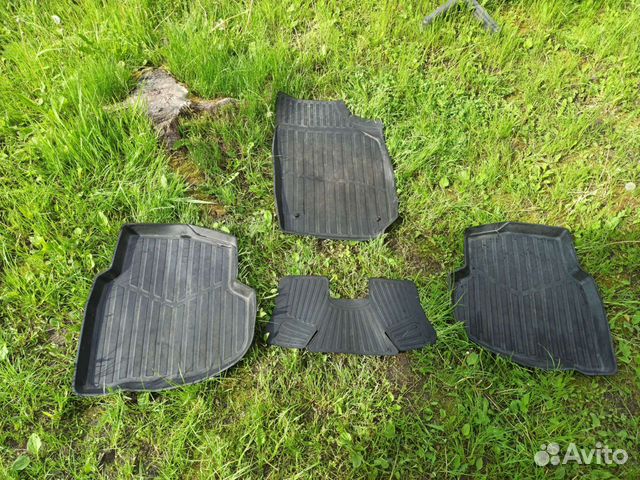 Автомобильные коврики на Volkswagen polo