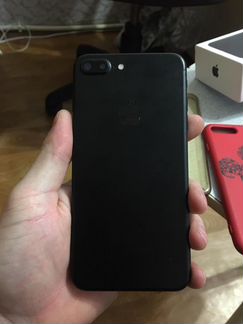 Телефон iPhone