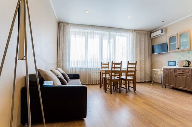 2-к. квартира, 65,7 м², 1/3 эт.