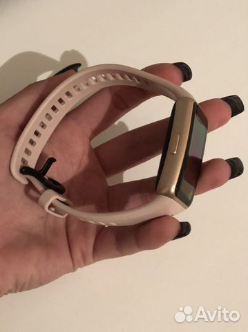 Смарт часы huawei Band 6