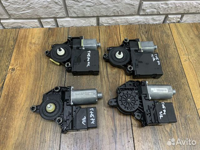 Volkswagen Golf Plus Моторчик стеклоподъемника