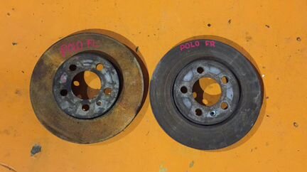 Диск тормозной на VW Polo