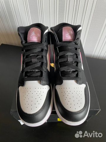 Jordan 1 Mid Arctic Pink (GS) 555112-103 US7 Y