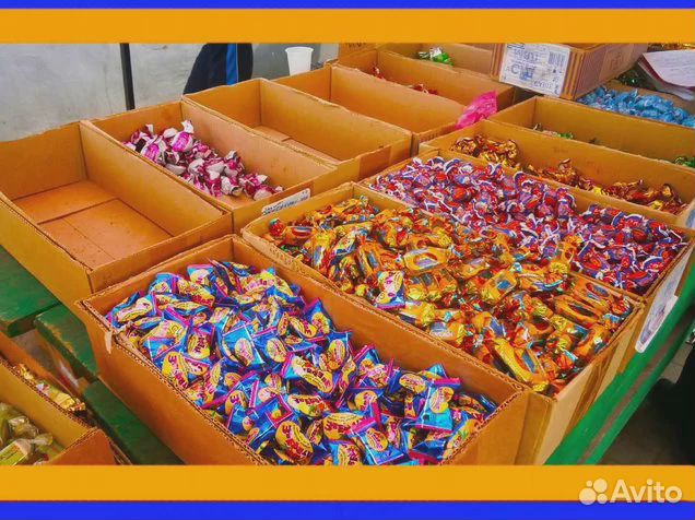 Упаковщик конфет сидя с питанием и проживанием