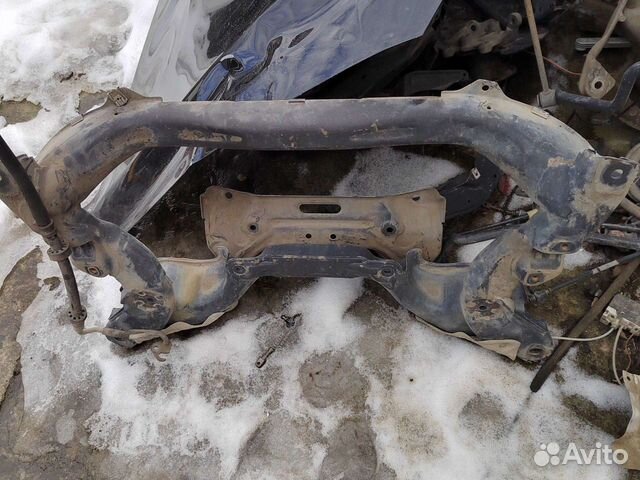 Mercedes 211 подрамник