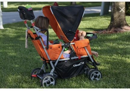 Коляска Joovy Caboose Ultralight два сиденья