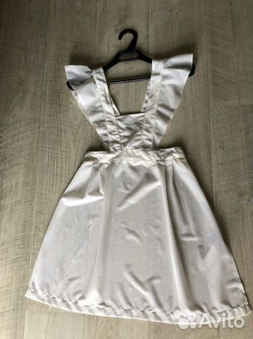 Белый школьный фартук