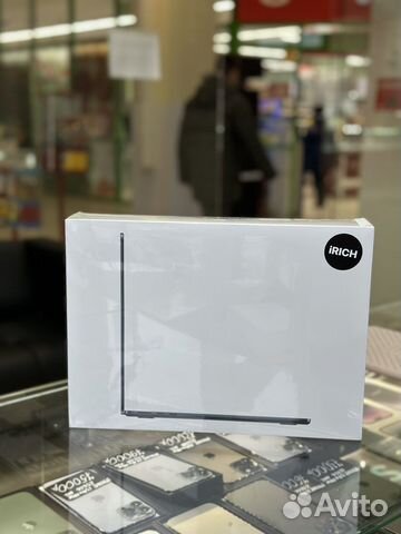 MacBook Air 13.6-inch M2 8/256GB NEW