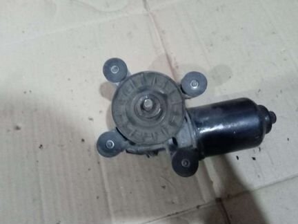 Мотор дворников Mazda Capella