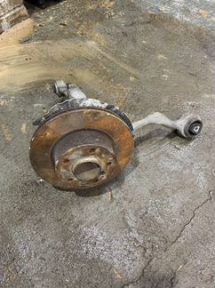 Ступица передняя левая правая BMW E90 E91 E92