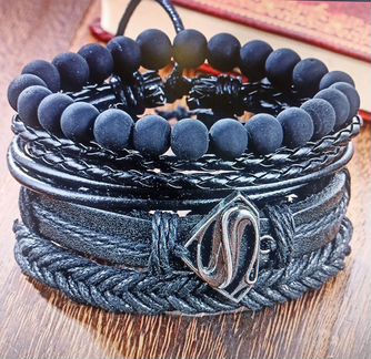 Винтажные кожанные браслеты