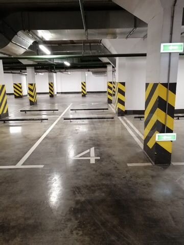 Машиноместо, 14 м²