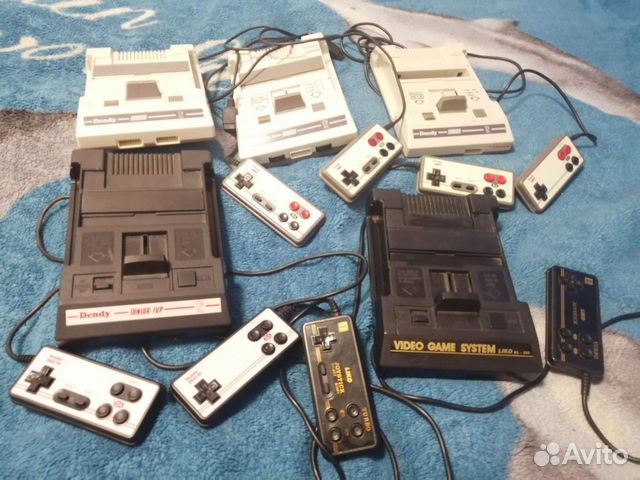 Игровые приставки Dendy 90е