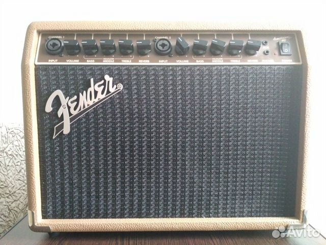 Комбоусилитель для акустической гитары