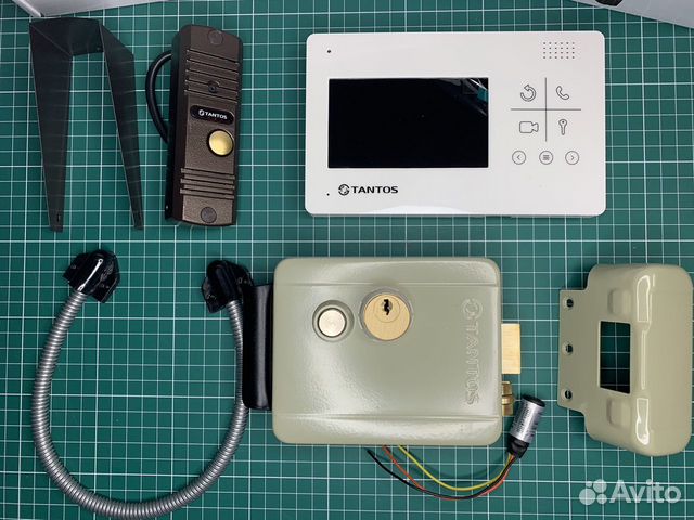 Видеодомофон комплект Tantos Lilu Lux