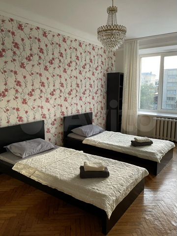 3-к. квартира, 60 м², 5/5 эт.