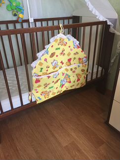 Кармашек(органайзер) на кроватку