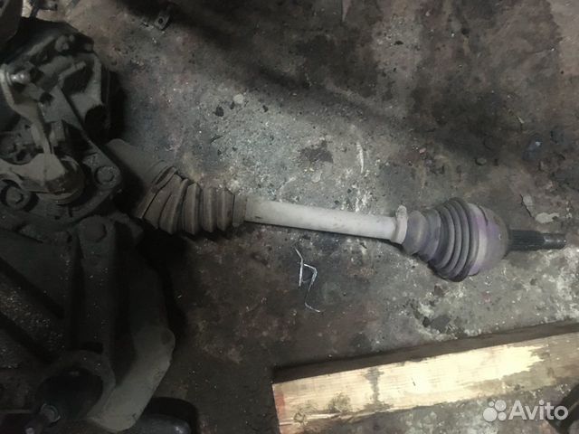 Привод левый Renault Logan Sandero 1.5 dCi дизель