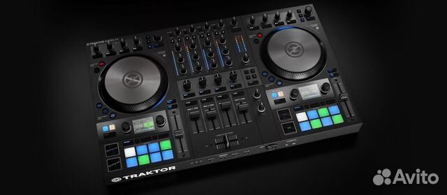 Traktor Kontrol S4 Mk3
