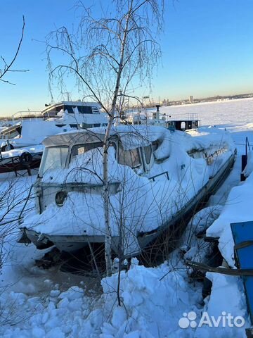 Пассажирский скоростной теплоход Заря