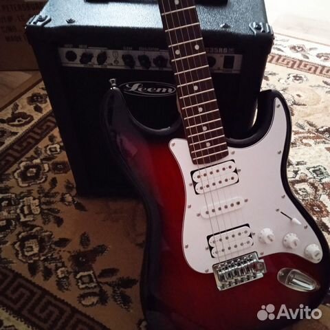 Электрогитара с комбиком бу