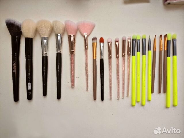 Кисти для макияжа бу