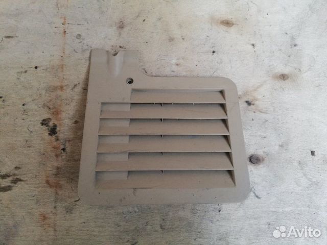 Дефлектор воздушный задний правый Mercedes-Benz