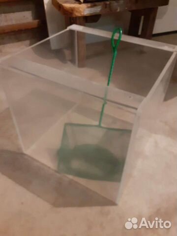 Аквариум, нагреватель и сачок