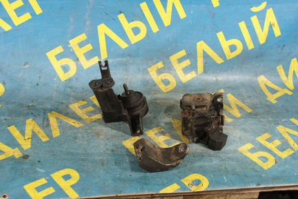 Кронштейн опоры двс кпп Hyundai Santa FE