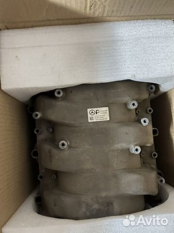 Колектор впусной Mercedes M272 мотор