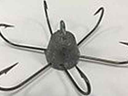 Мормышка для стука налима. Хищная рыба на крючке. Снасти для ловли налима. Крючки на налима. Размер крючка на налима.