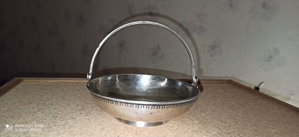 Ваза конфетница с ручкой мельхиор мнц / СССР