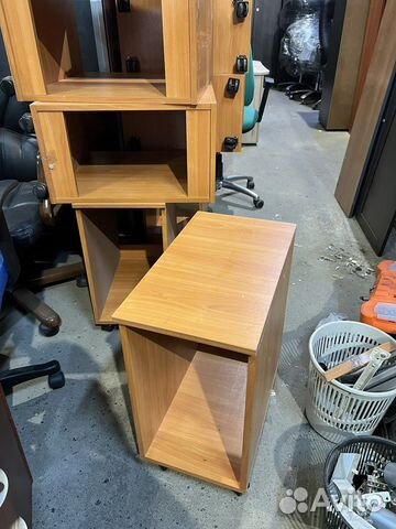 Подставка под системный блок на колесах