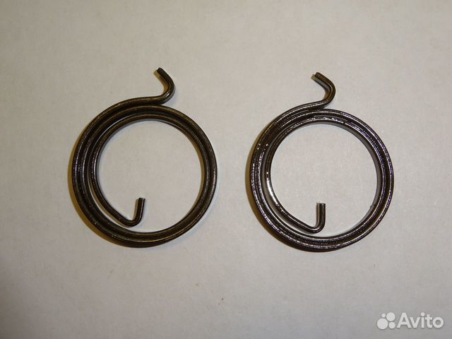 Возвратная пружина для дверных ручек, пр-во Англия