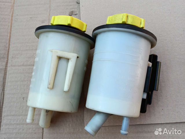 Бачок гур на Range Rover Sport