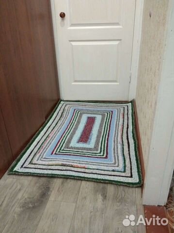 Ковер вязаный