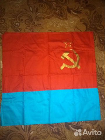 Флаг СССР новый и портрет Ленина