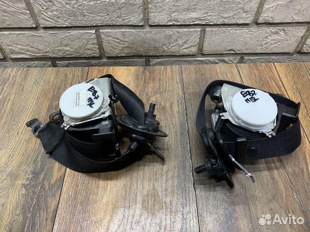 BMW 1-Series E87 Ремень безопасности передний