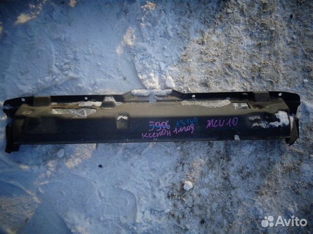 Накладка замка капота Toyota Harrier MCU10