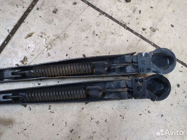 Поводки стеклоочистителя Ford Explorer 2 U2 II