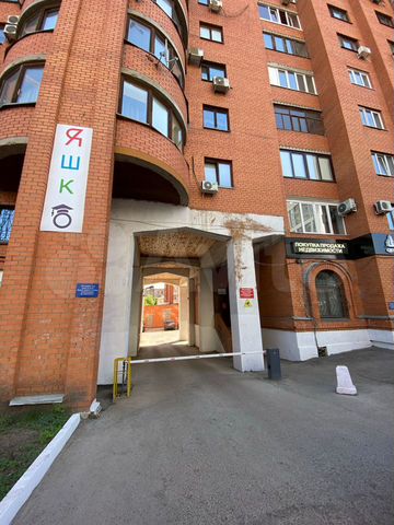 5-к. квартира, 130 м², 5/13 эт.