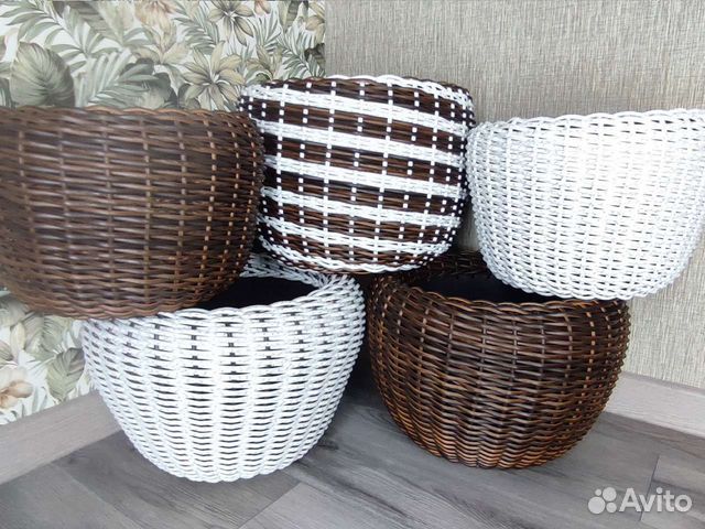 Кашпо для цветов из искусственного ротанга