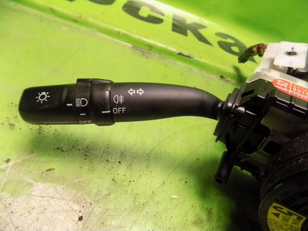 Переключатель подрулевой Toyota Avensis T25 t250