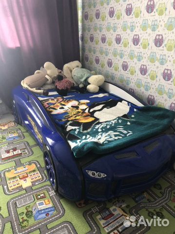 Детская кроватка машинка