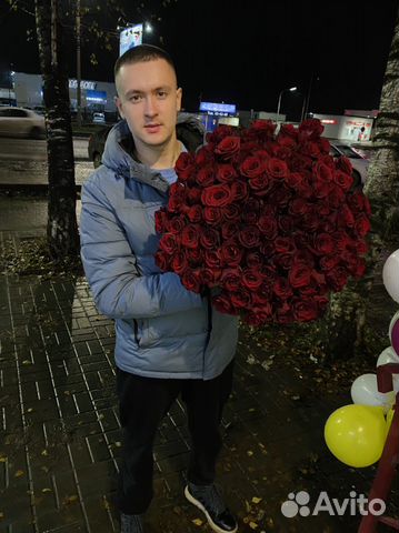 Хризантема, роза, альстромерия, гипсофила